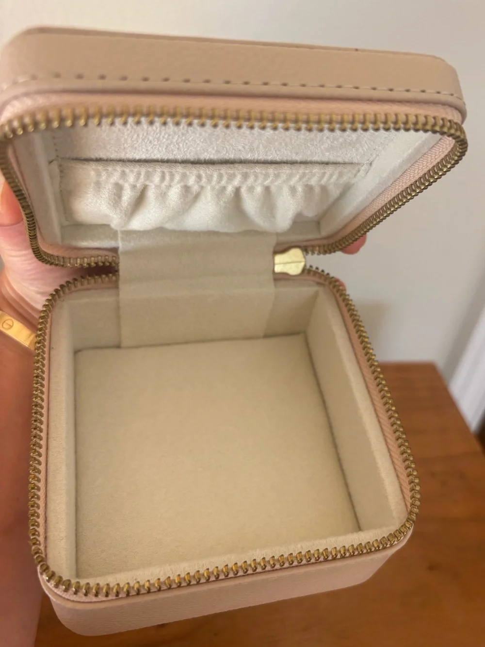 NWOT//Pottery Barn Quinn Jewelry Travel Case